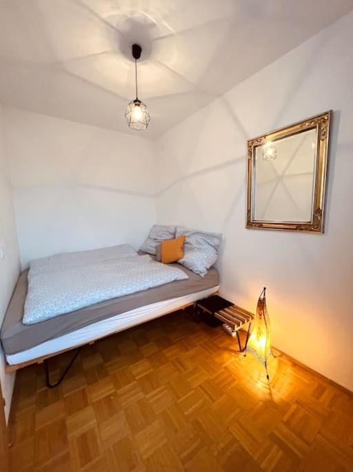 Zum Wohlfuehlen Apartment *